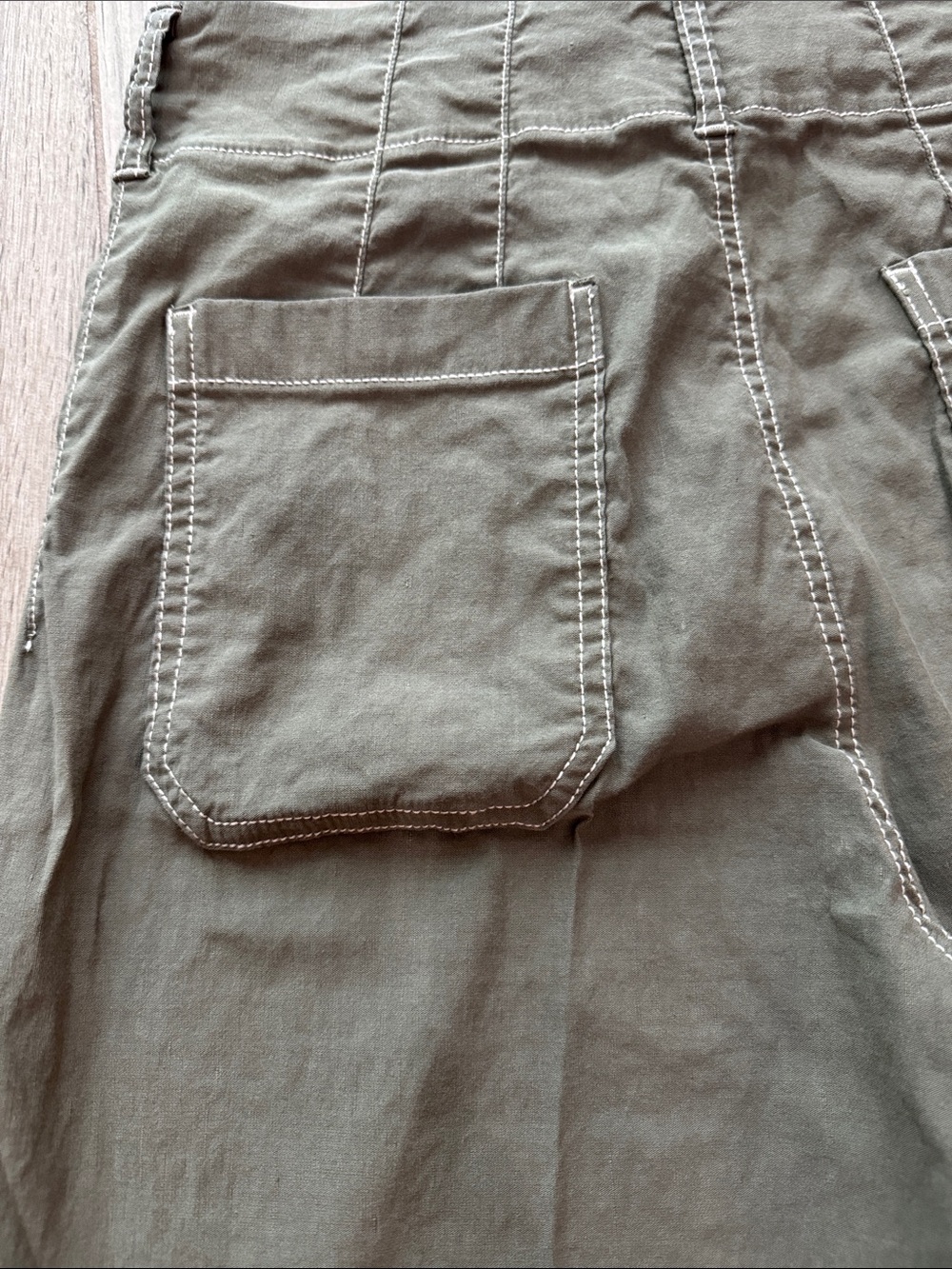Maeve The Collette Sage Green Wide Leg Pants with Contrasting Stitch - Picture 11 of 12